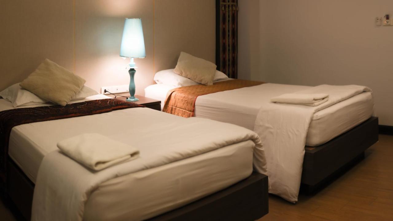 Chorlada Lanna Hotel Чиангмай Екстериор снимка