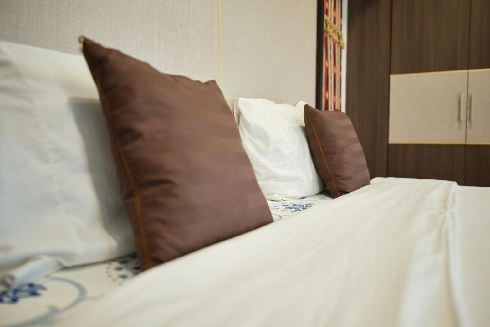 Chorlada Lanna Hotel Чиангмай Екстериор снимка