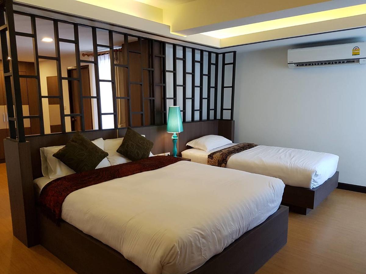 Chorlada Lanna Hotel Чиангмай Екстериор снимка